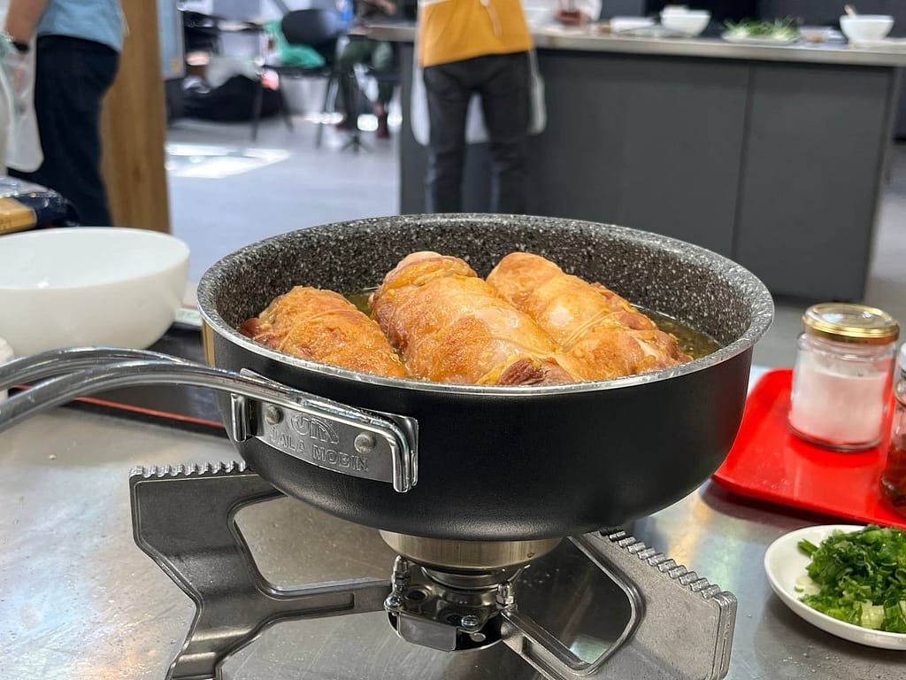 چاشو رامن دستور پخت کارگاه آشپزی ژاپنی کافه آسیا