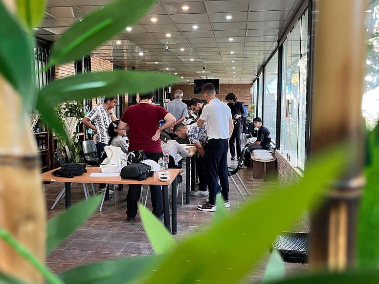 دورهمی طراحی مانگا کافه آسیا